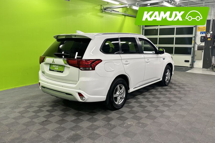 Mitsubishi Outlander PHEV vaihtoauto