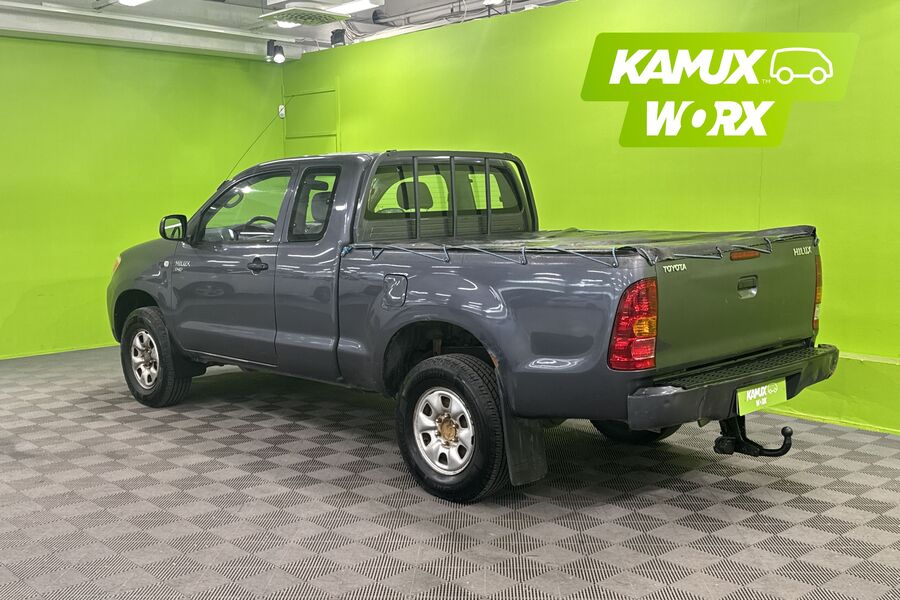 Toyota Hilux vaihtoauto