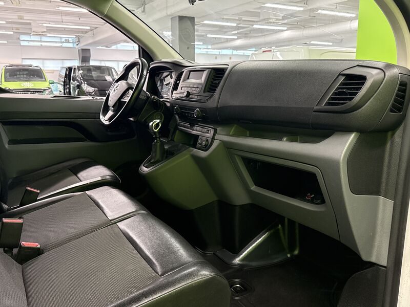 Opel Vivaro vaihtoauto