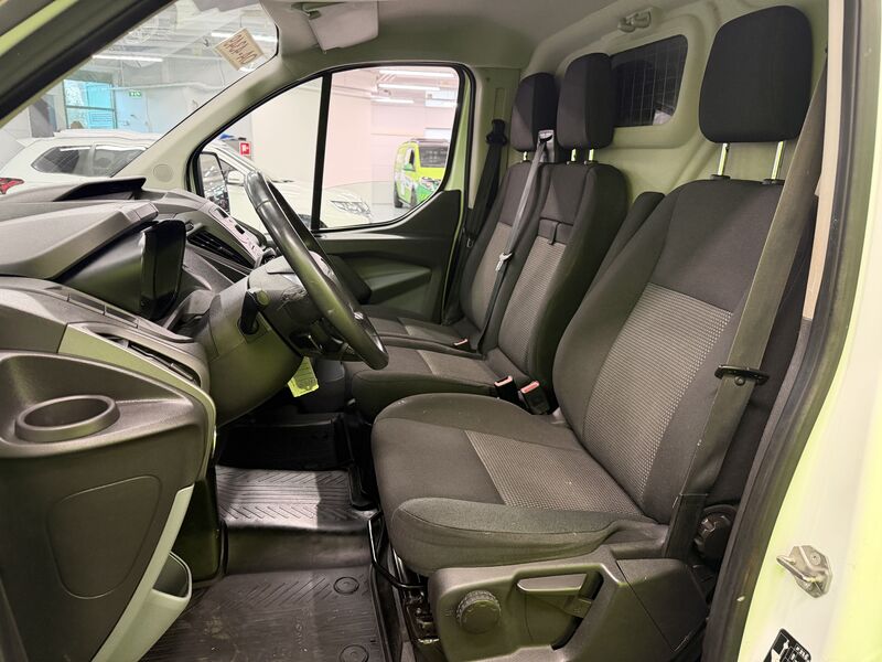 Ford Transit Custom vaihtoauto
