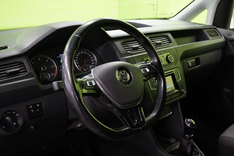 Volkswagen Caddy Maxi vaihtoauto