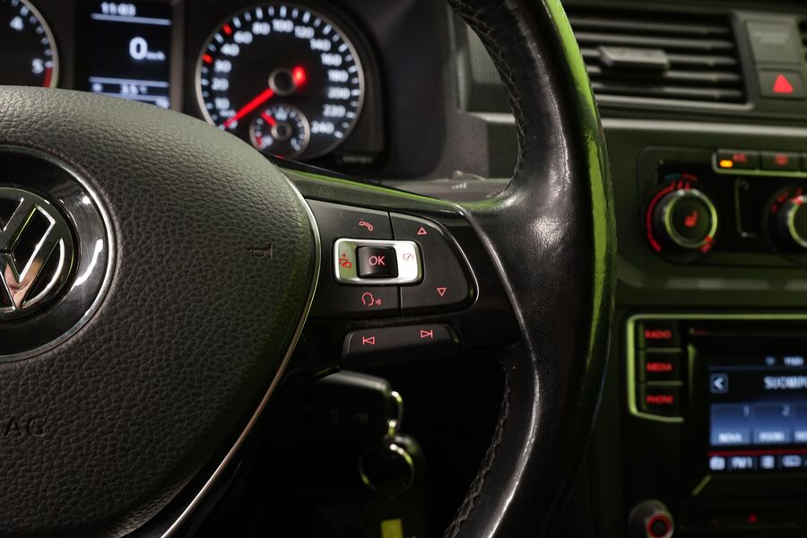 Volkswagen Caddy Maxi vaihtoauto