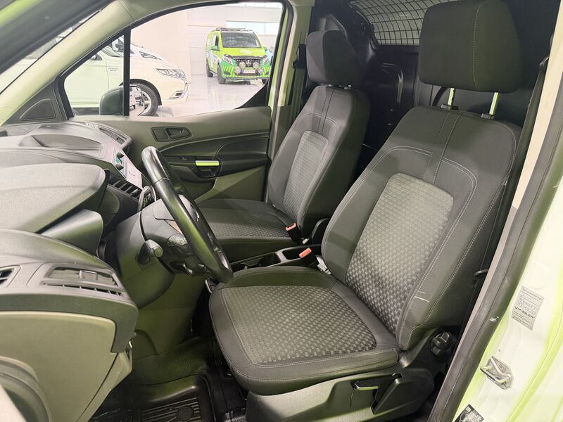 Ford Transit Connect vaihtoauto
