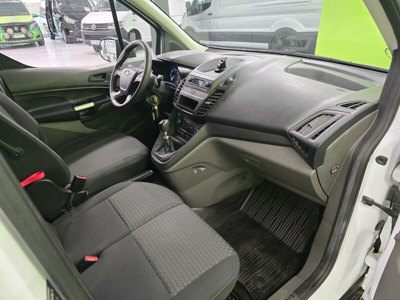 Ford Transit Connect vaihtoauto