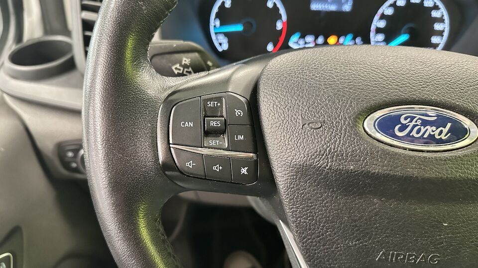 Ford Transit Custom vaihtoauto