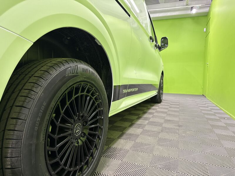 Volkswagen Transporter vaihtoauto