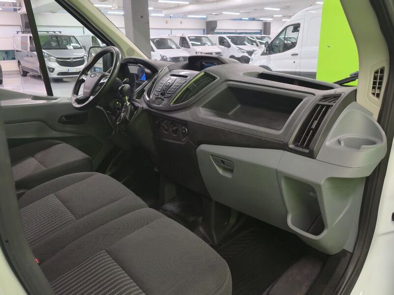 Ford Transit vaihtoauto