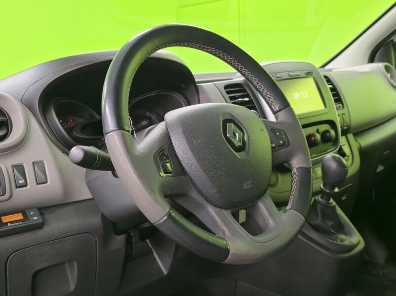 Renault Trafic vaihtoauto