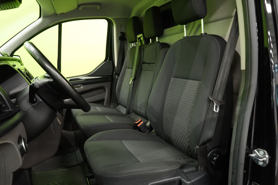 Ford Transit Custom vaihtoauto