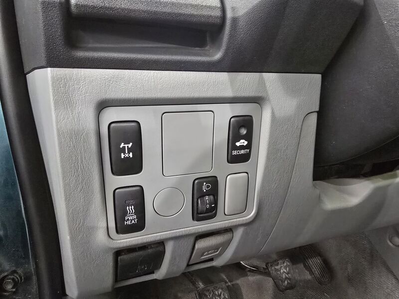 Toyota Hilux vaihtoauto