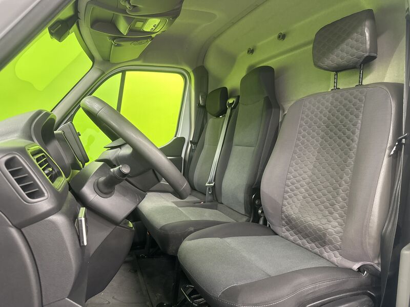 Renault Master vaihtoauto