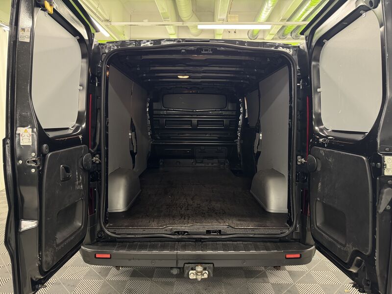 Renault Trafic vaihtoauto