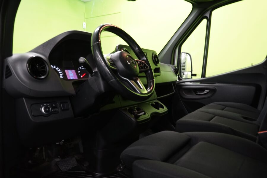 Mercedes-Benz Sprinter vaihtoauto