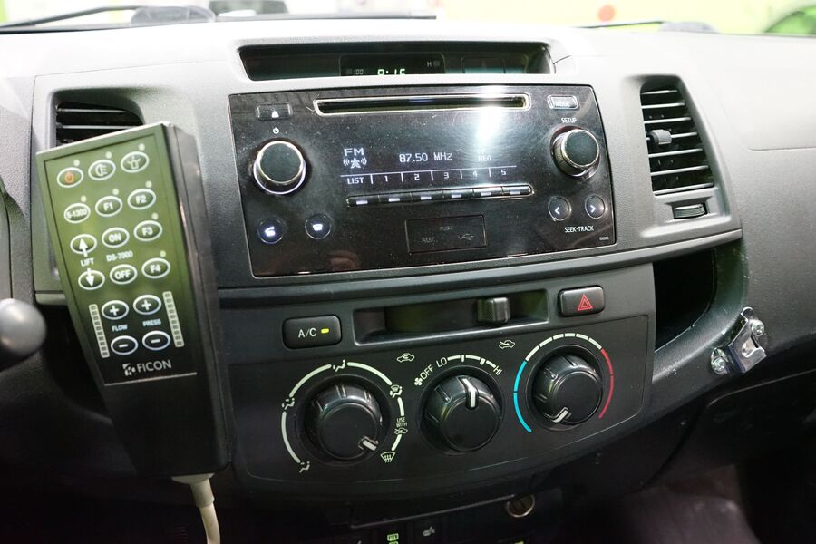 Toyota Hilux vaihtoauto