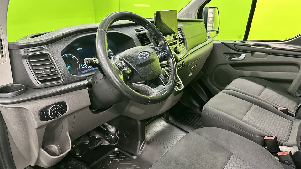 Ford Transit Custom vaihtoauto