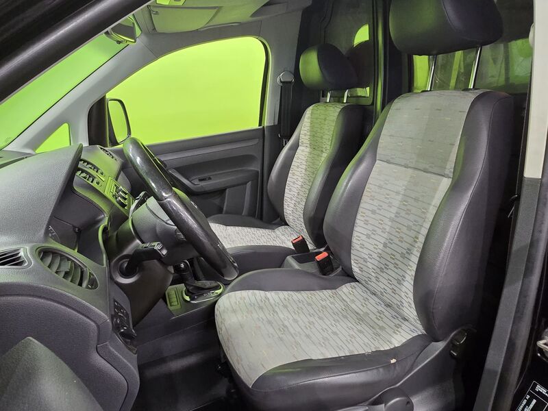 Volkswagen Caddy Maxi vaihtoauto