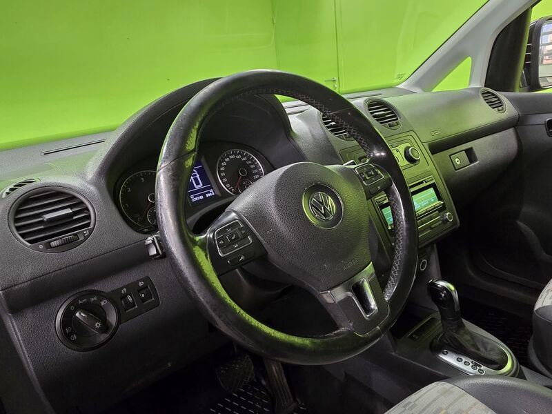 Volkswagen Caddy Maxi vaihtoauto