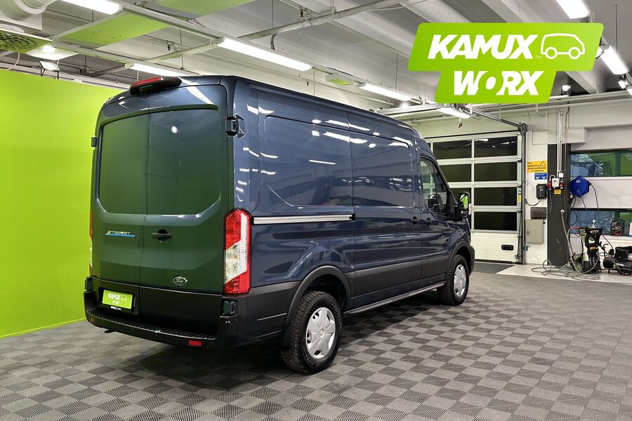 Ford Transit vaihtoauto