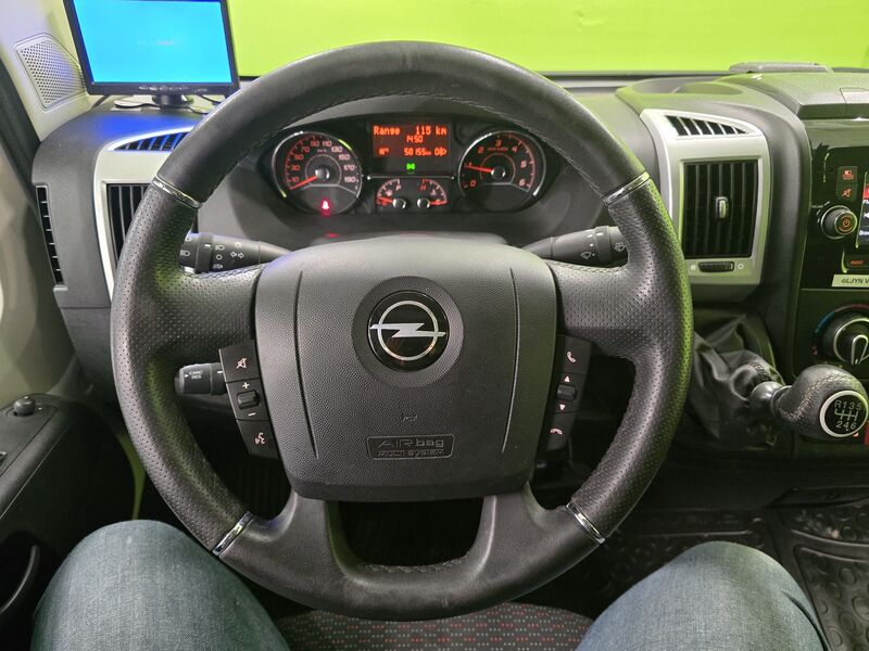 Opel Movano vaihtoauto