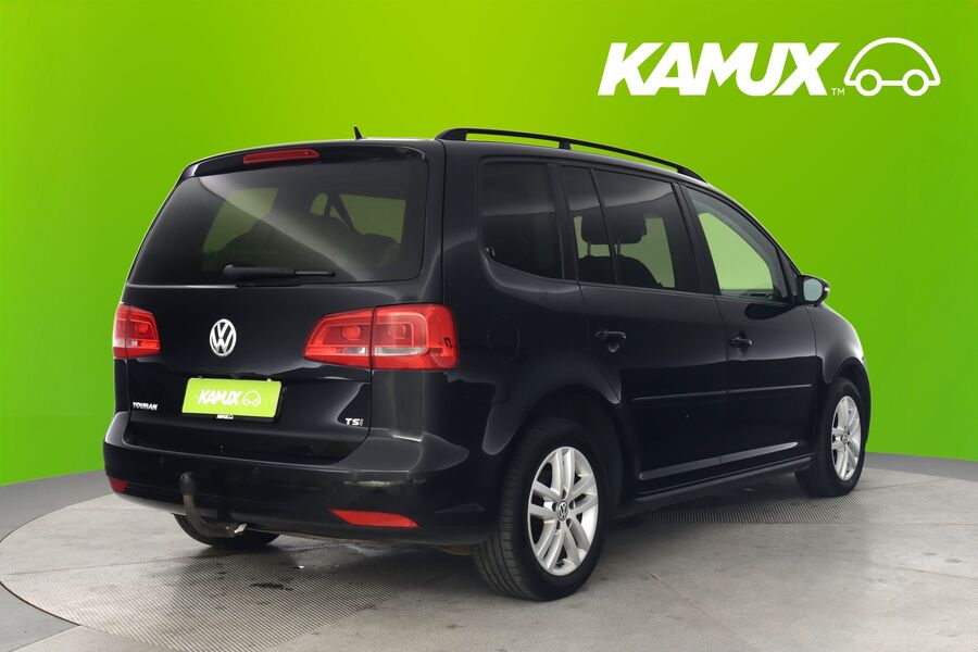 Volkswagen Touran vaihtoauto