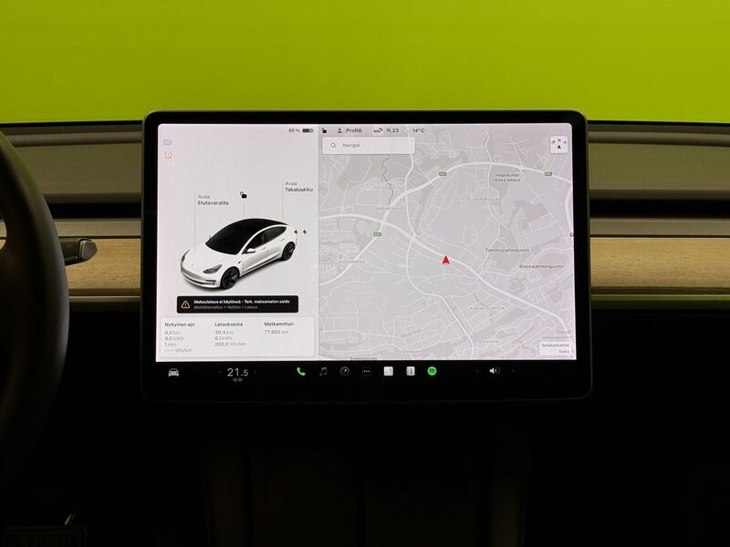 Tesla Model 3 vaihtoauto