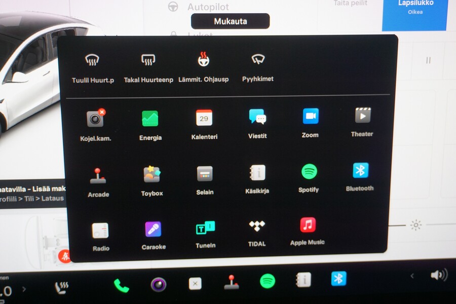 Tesla Model Y vaihtoauto