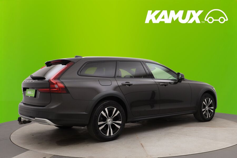 Volvo V90 Cross Country vaihtoauto