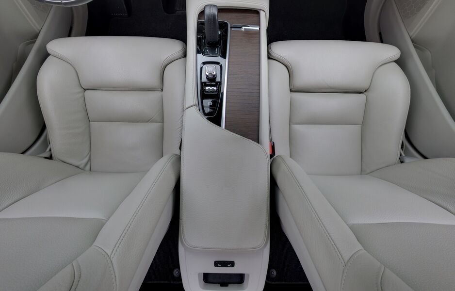 Volvo V90 Cross Country vaihtoauto