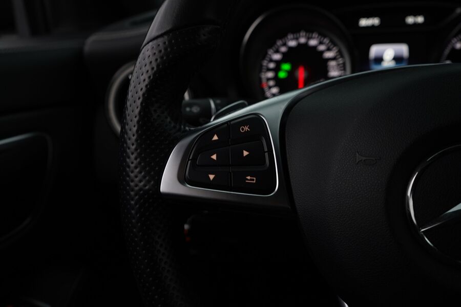 Mercedes-Benz CLA-sarja vaihtoauto