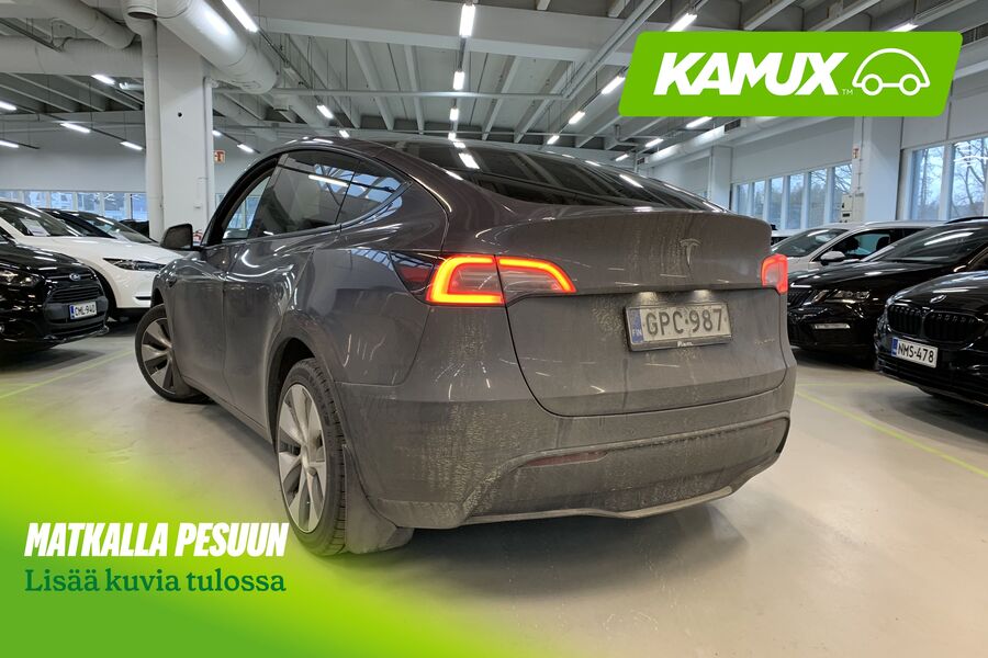 Tesla Model Y vaihtoauto