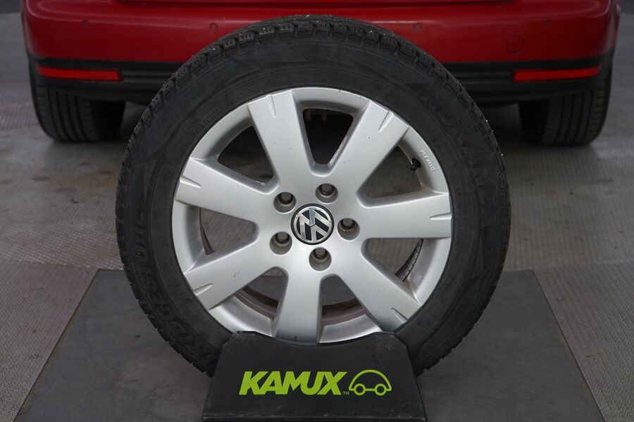 Volkswagen Touran vaihtoauto