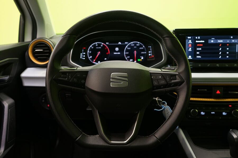 SEAT Arona vaihtoauto