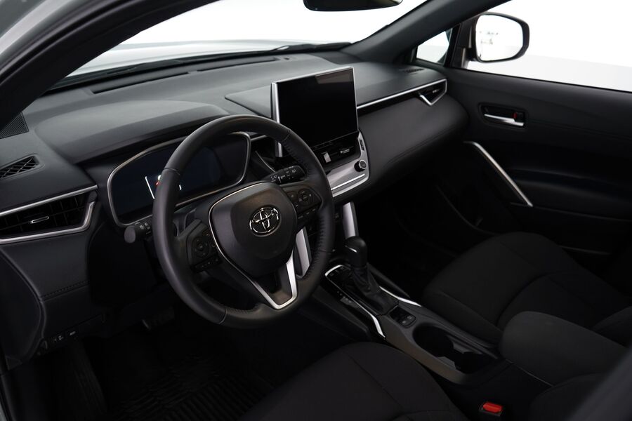 Toyota Corolla Cross vaihtoauto