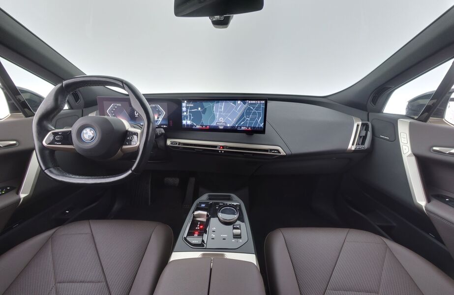 BMW iX vaihtoauto