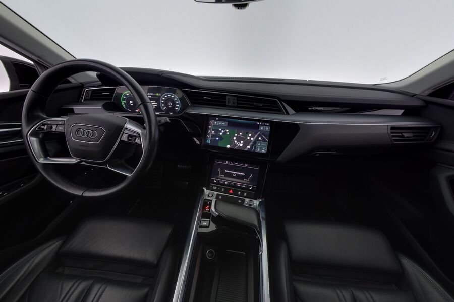 Audi e-tron vaihtoauto