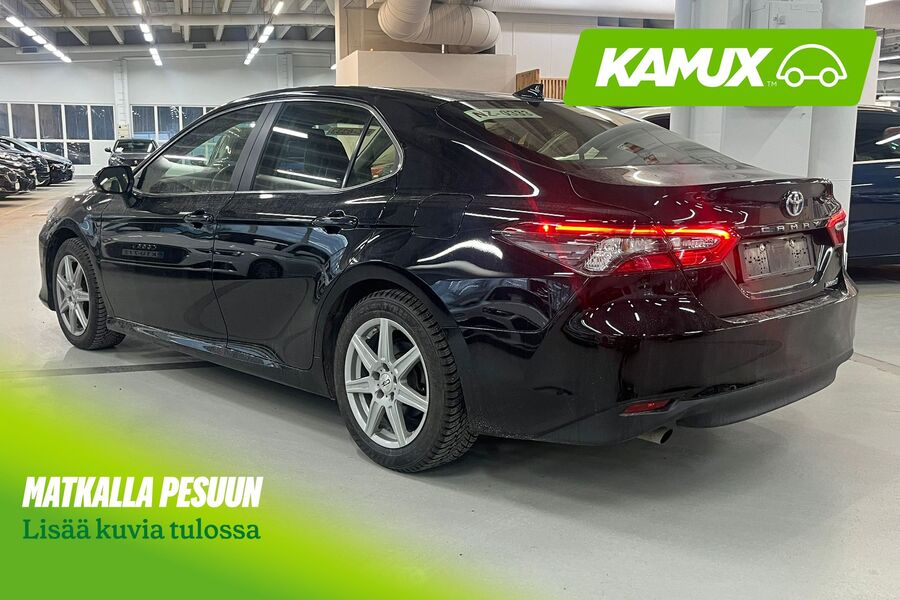 Toyota Camry vaihtoauto