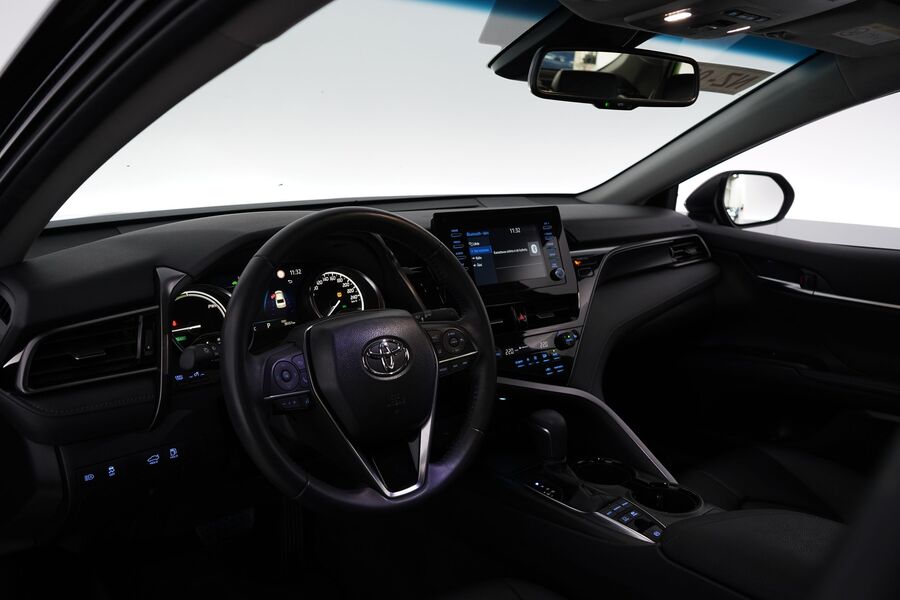 Toyota Camry vaihtoauto