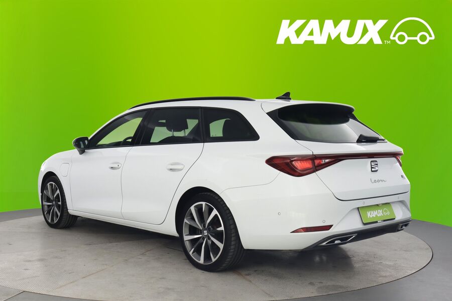 SEAT Leon Sportstourer vaihtoauto