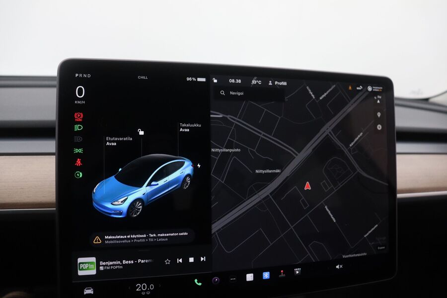 Tesla Model 3 vaihtoauto