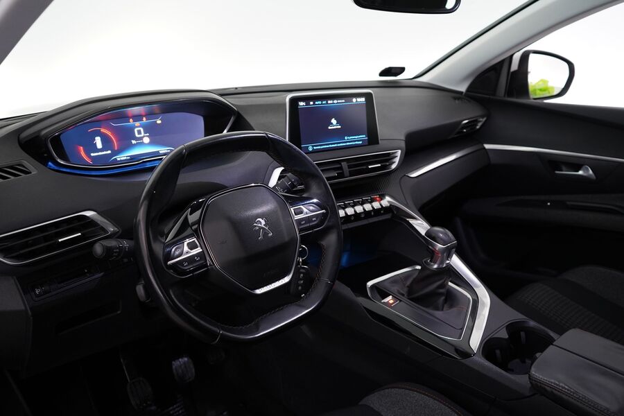 Peugeot 5008 vaihtoauto
