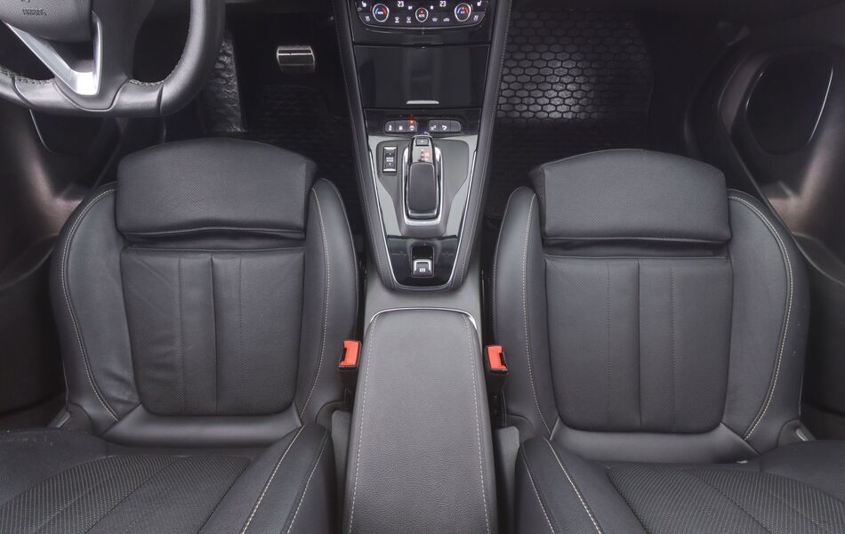 Opel Grandland X vaihtoauto