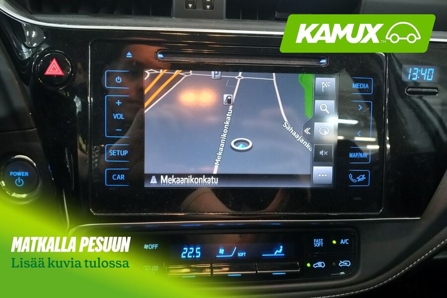 Toyota Auris vaihtoauto