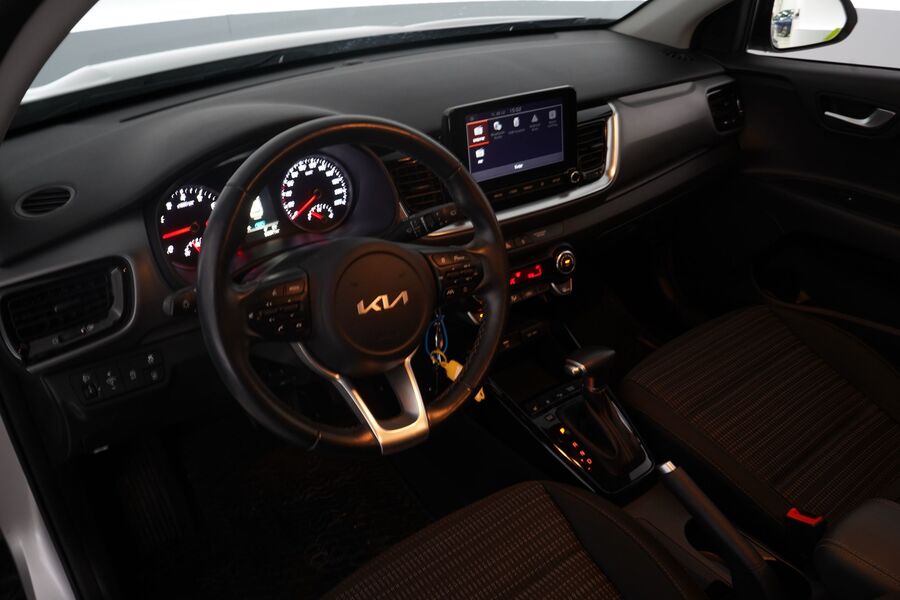 Kia Stonic vaihtoauto