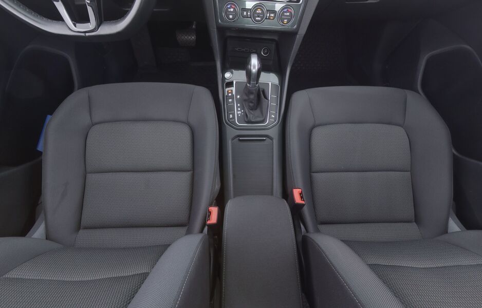 Volkswagen Golf Sportsvan vaihtoauto