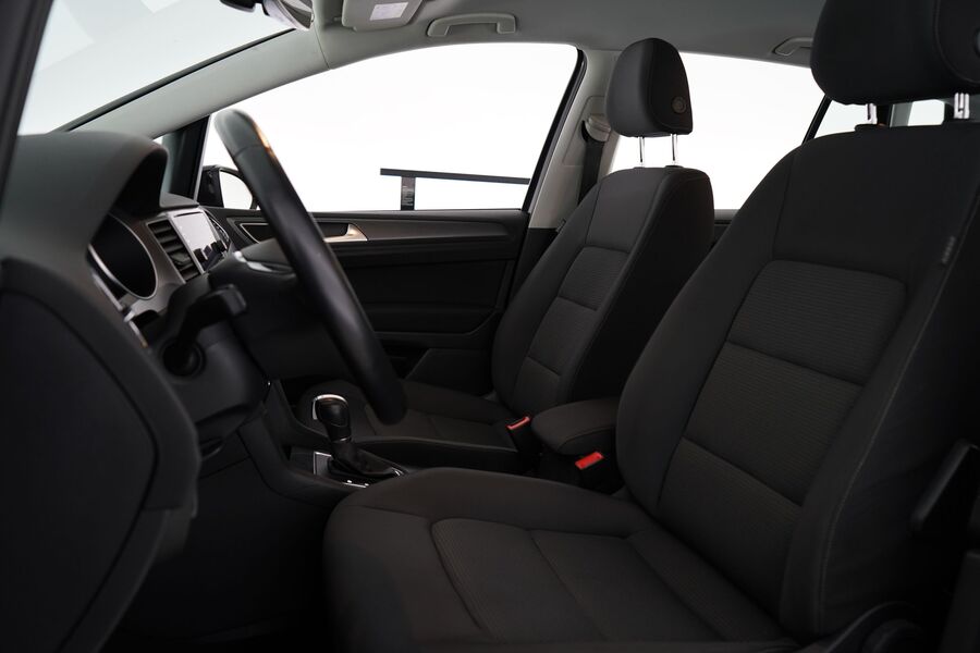 Volkswagen Golf Sportsvan vaihtoauto