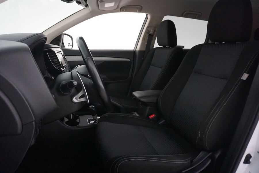 Mitsubishi Outlander vaihtoauto