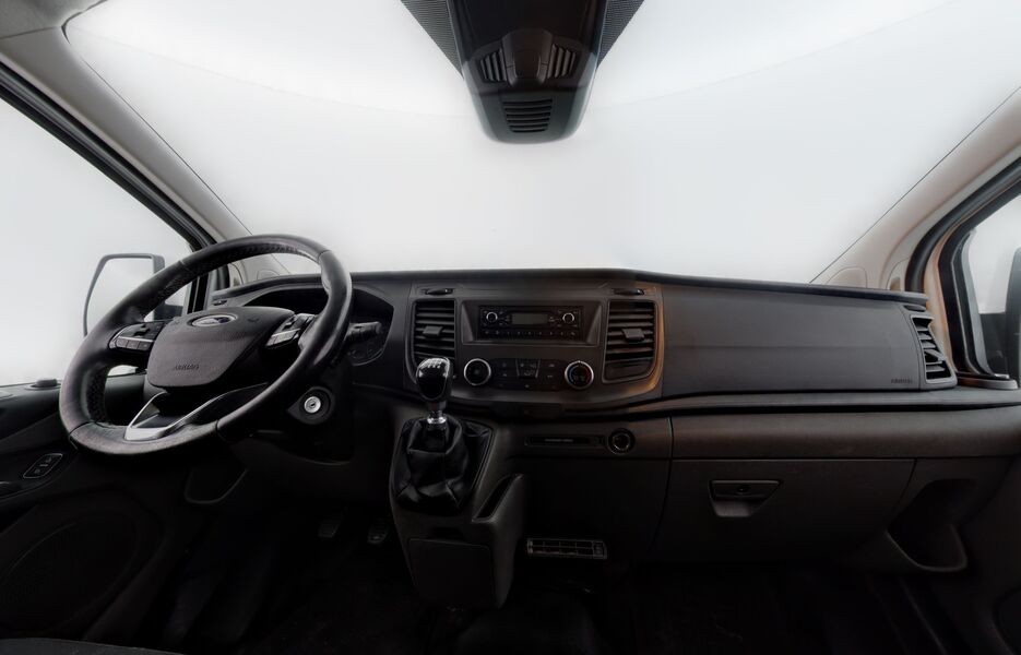 Ford Transit Custom vaihtoauto