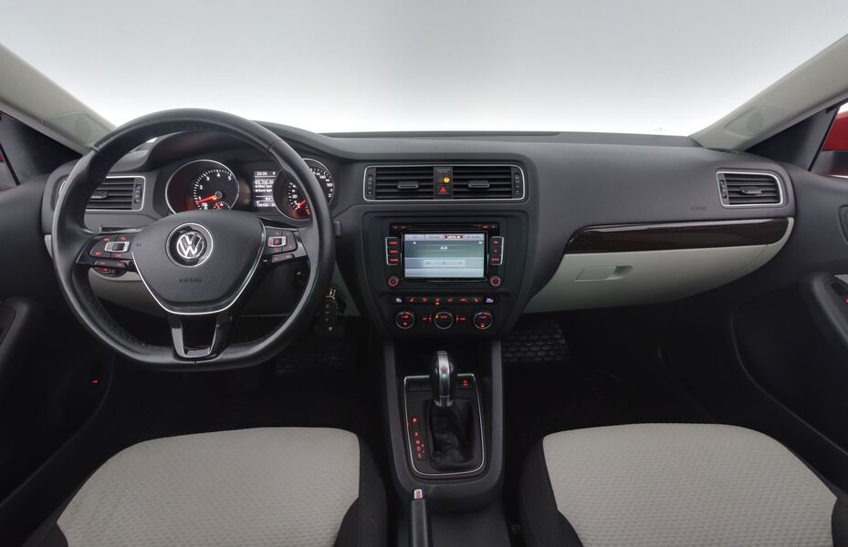 Volkswagen Jetta vaihtoauto