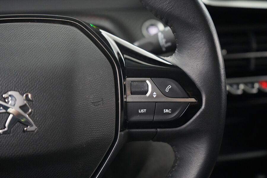 Peugeot e-208 vaihtoauto