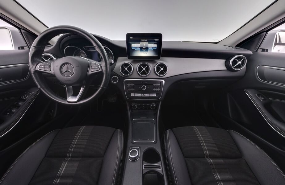 Mercedes-Benz GLA vaihtoauto